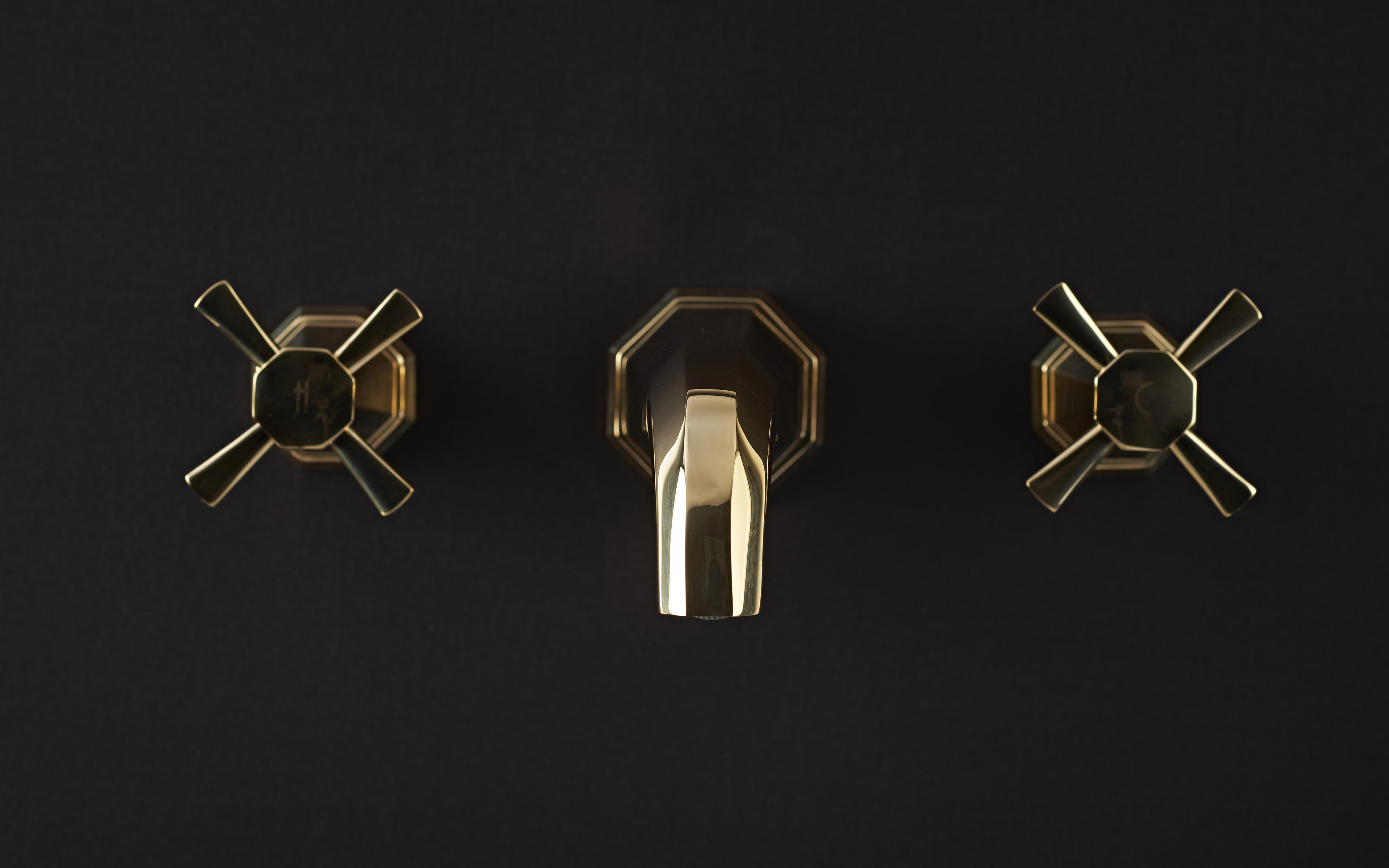 Deco Three-Hole Wall-Mounted Basin Mixer with Crosstop Handles - Gold