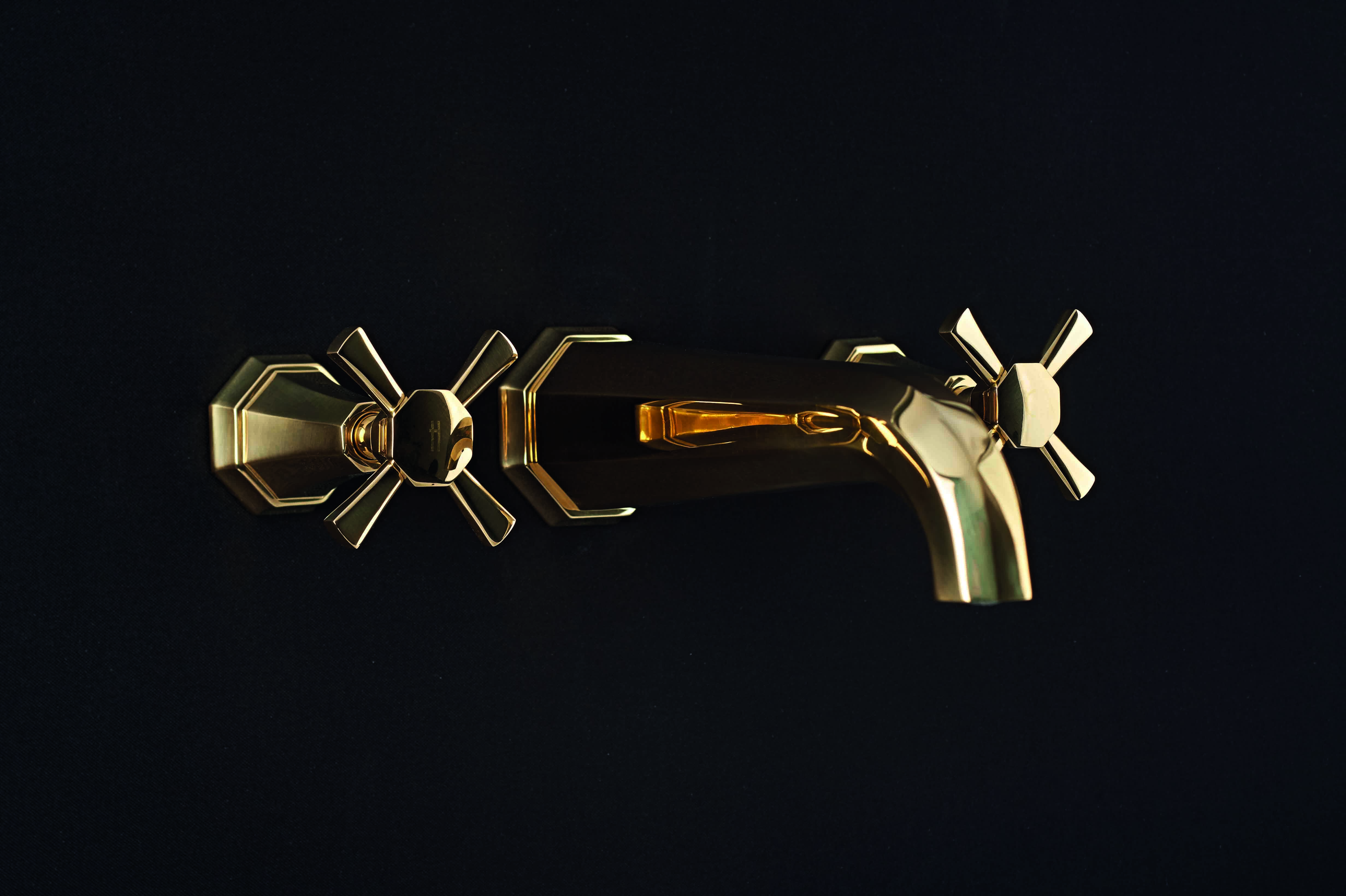 Deco Three-Hole Wall-Mounted Basin Mixer with Crosstop Handles - Gold