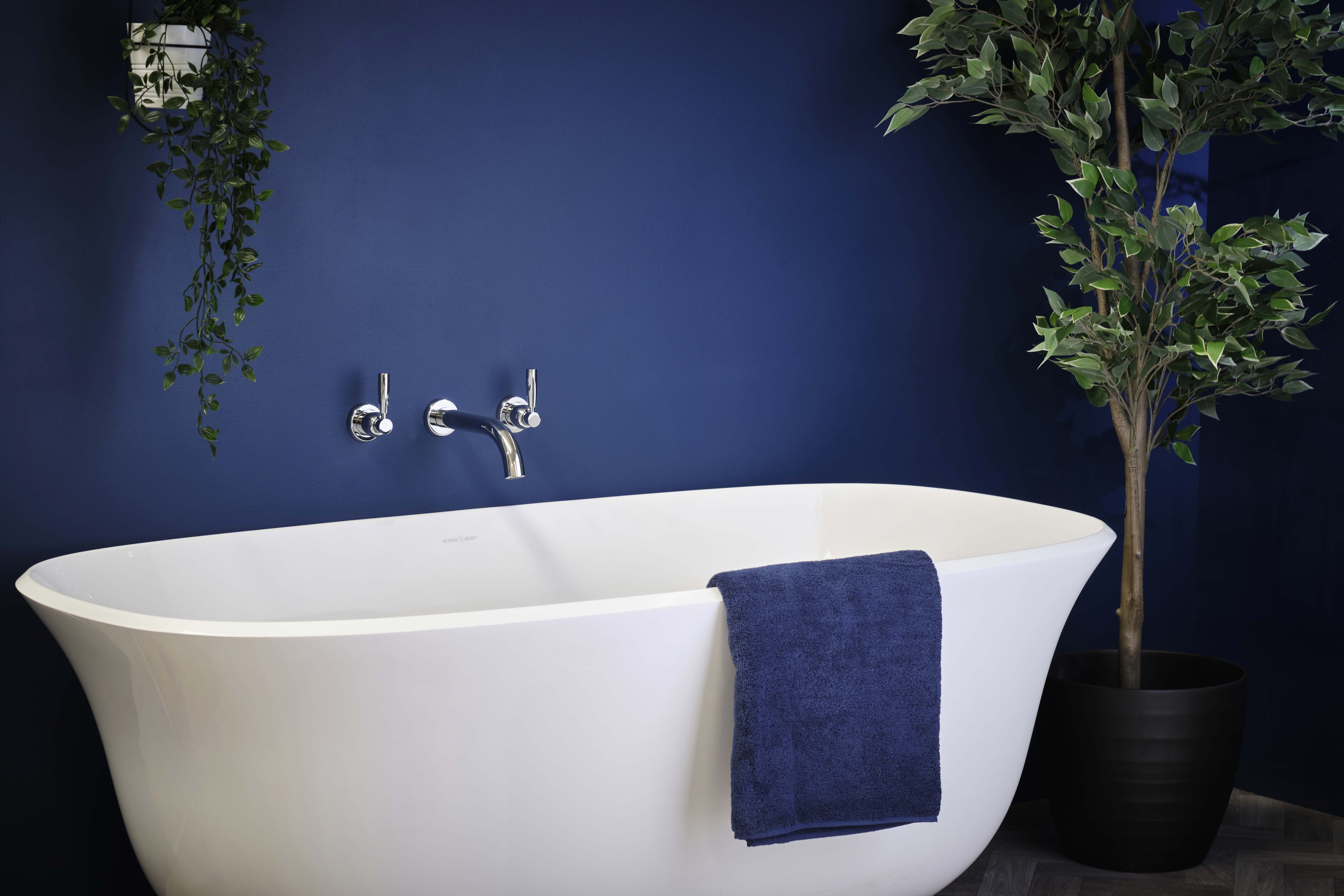 Langbourn Three-Hole Wall-Mounted Bath Set - Chrome