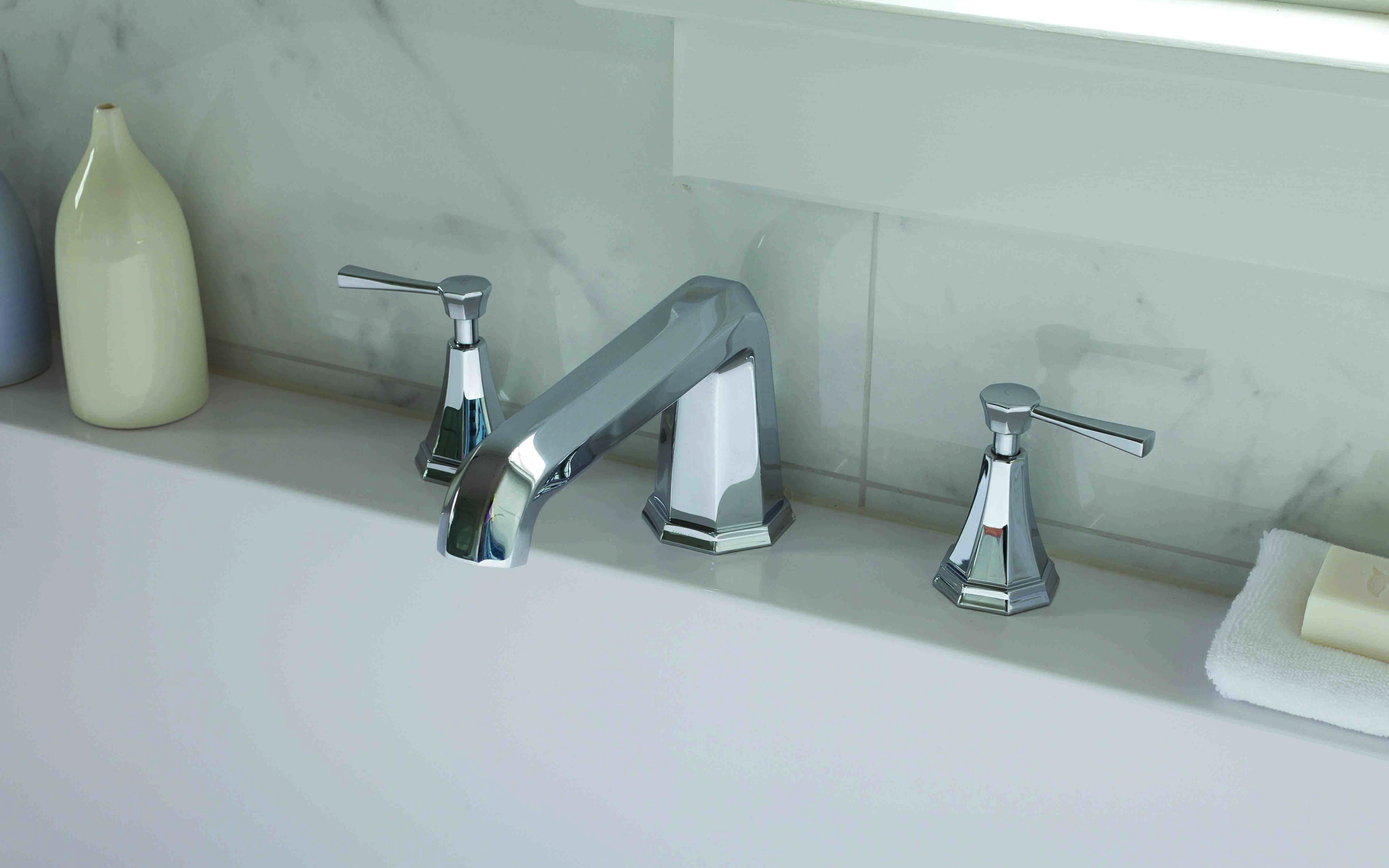 Deco Three-Hole Deck-Mounted Bath Filler with Lever Handles - Chrome