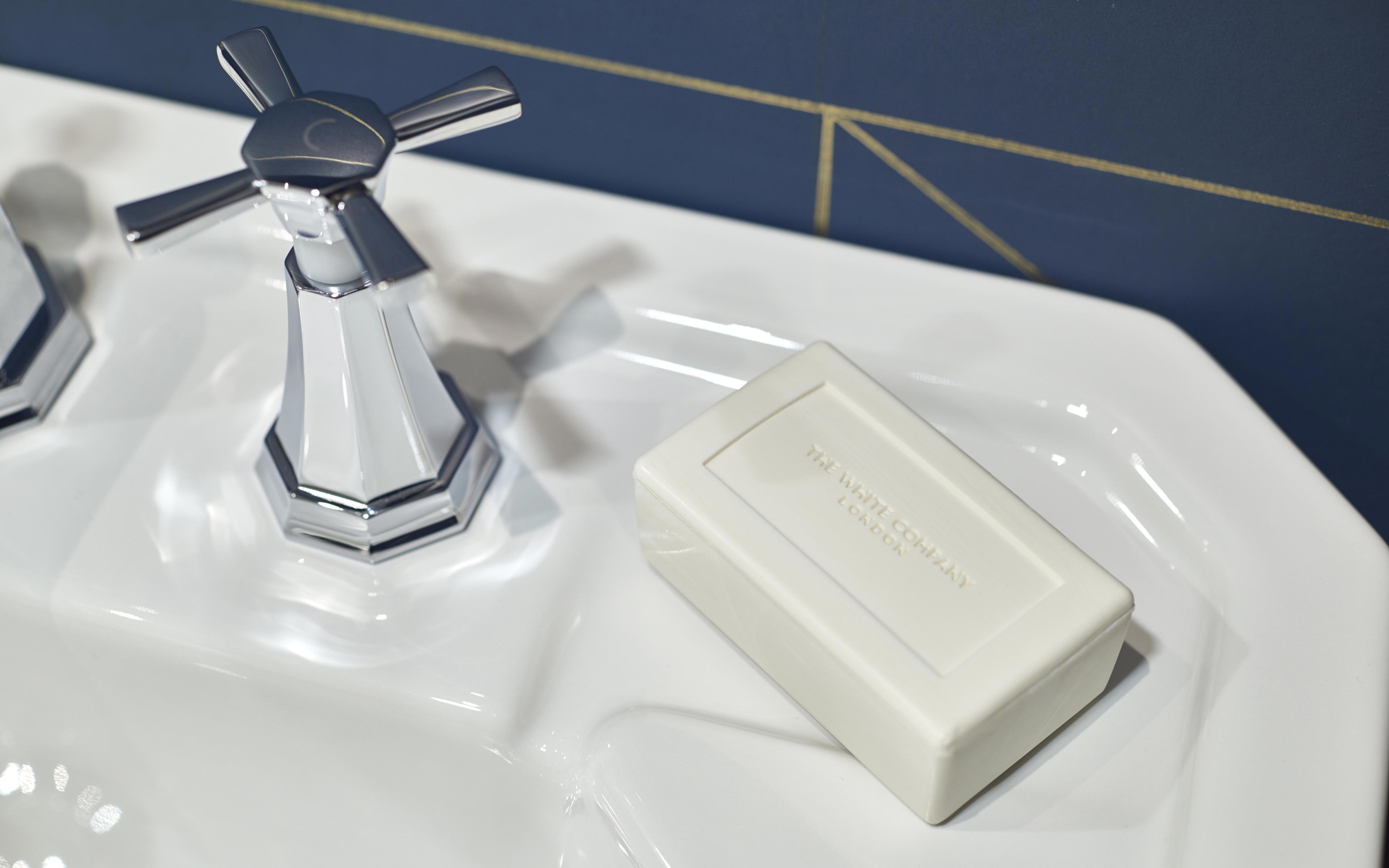 Deco Three-Hole Basin Mixer with Crosstop Handles - Chrome