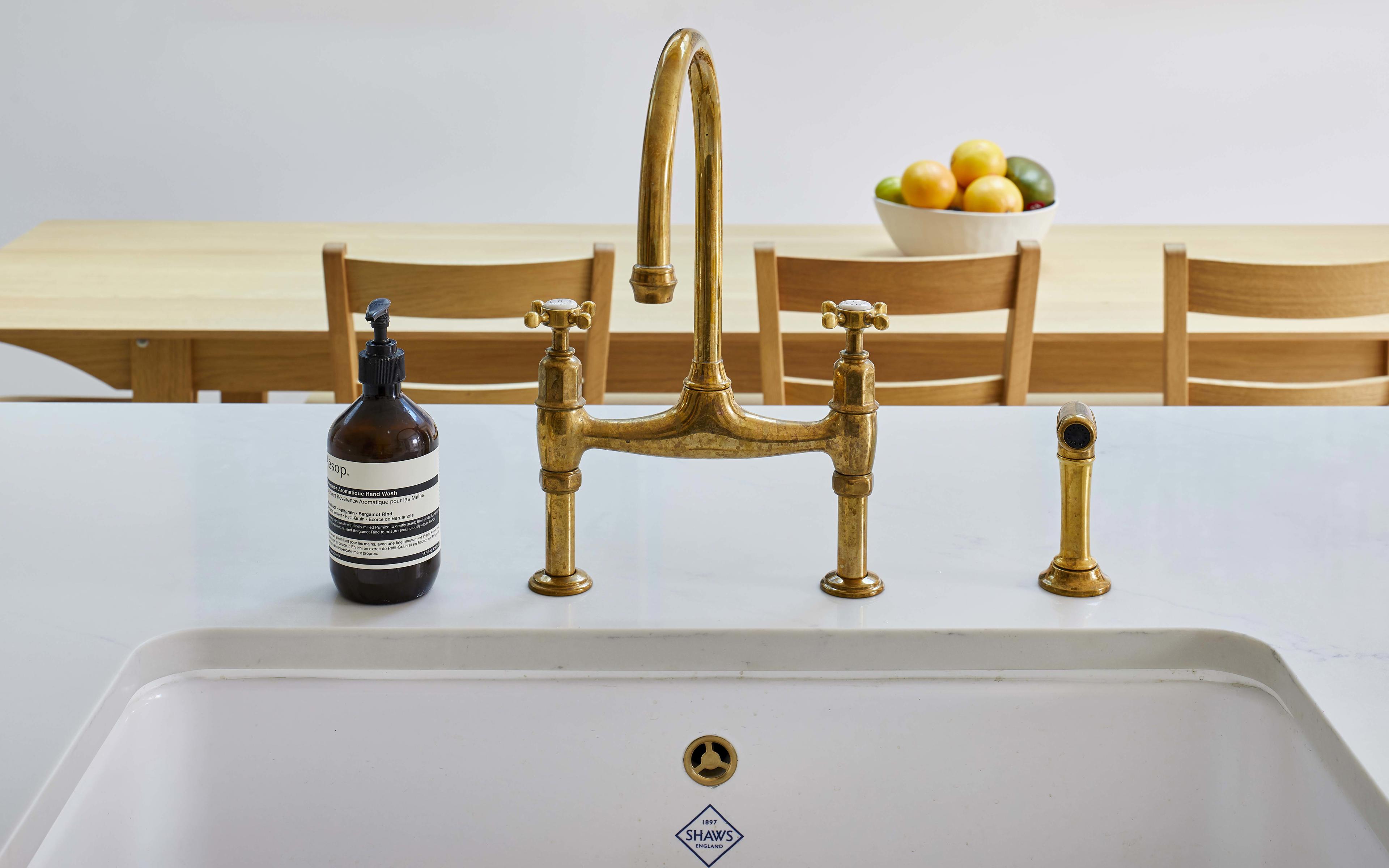 Image courtesy of Loud Architects and Handmade Kitchens of Christchurch